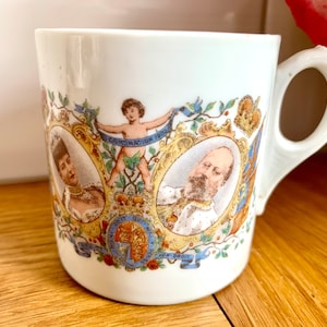 1911 coronation mug. Queen Mary and George V.