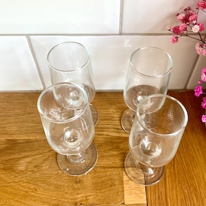 Set of 4 vintage sherry glasses.
