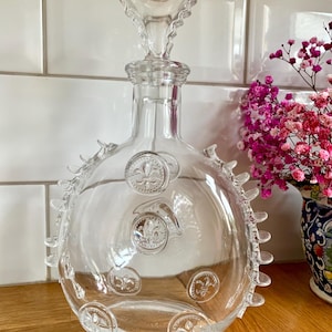Gorgeous Louis XIII Baccarat decanter. Remy Martin 750ml Cognac decanter.