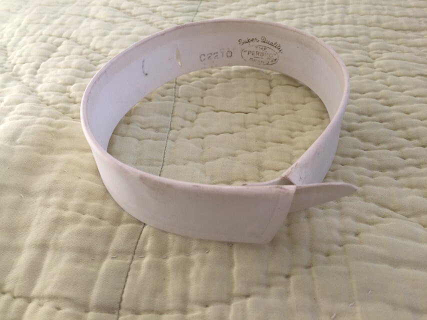 Image of starched Vintage Removable Mens Collar