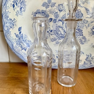 Vintage bottle creut set Oil and vinegar bottles.