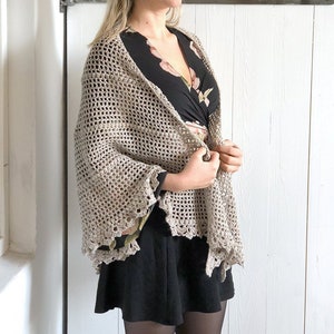 CROCHET PATTERN + VIDEO - Durable Friendship Shawl - Top-Down Triangle Shawl / Shawlette / Wrap - Instant Pdf Pattern Download By Wilmade
