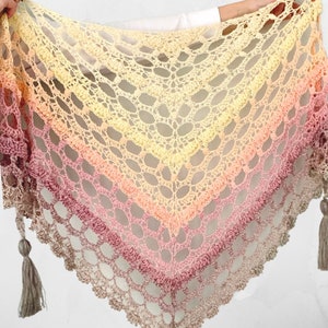 Enchanting Eva Shawl Crochet Pattern PDF instant download by Wilmade Top-Down Triangle Shawl with flowers image 3