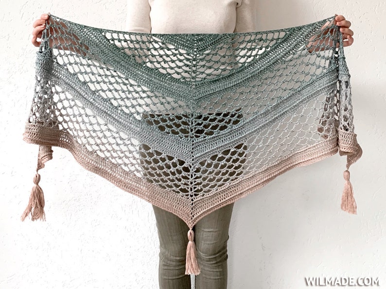 Vela Flower Friend Shawl 3 Crochet Pattern PDF instant download by Wilmade Top-Down Triangle Shawl with flowers image 2