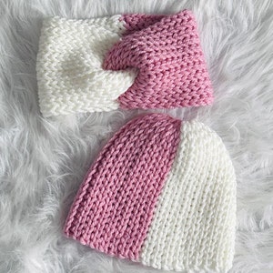 Easy crochet beanie and headband / earwarmer set for beginners with two colors, one separate color for each half, made out of a rectangle