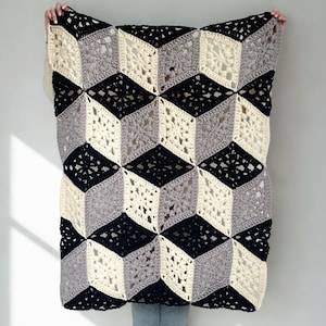CROCHET PATTERN + VIDEO - 3D Cube Throw - Diamond Blanket / Afghan with 3D Cube Effect - Instant Pdf Pattern Download by Wilmade