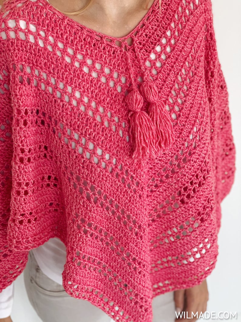 Such Simple Poncho for beginners crochet pattern triangle garment sweater lionbrand Jeans Colors image 8