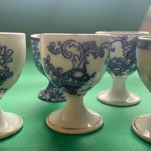 Set of 5 China Egg Cups Blue and White