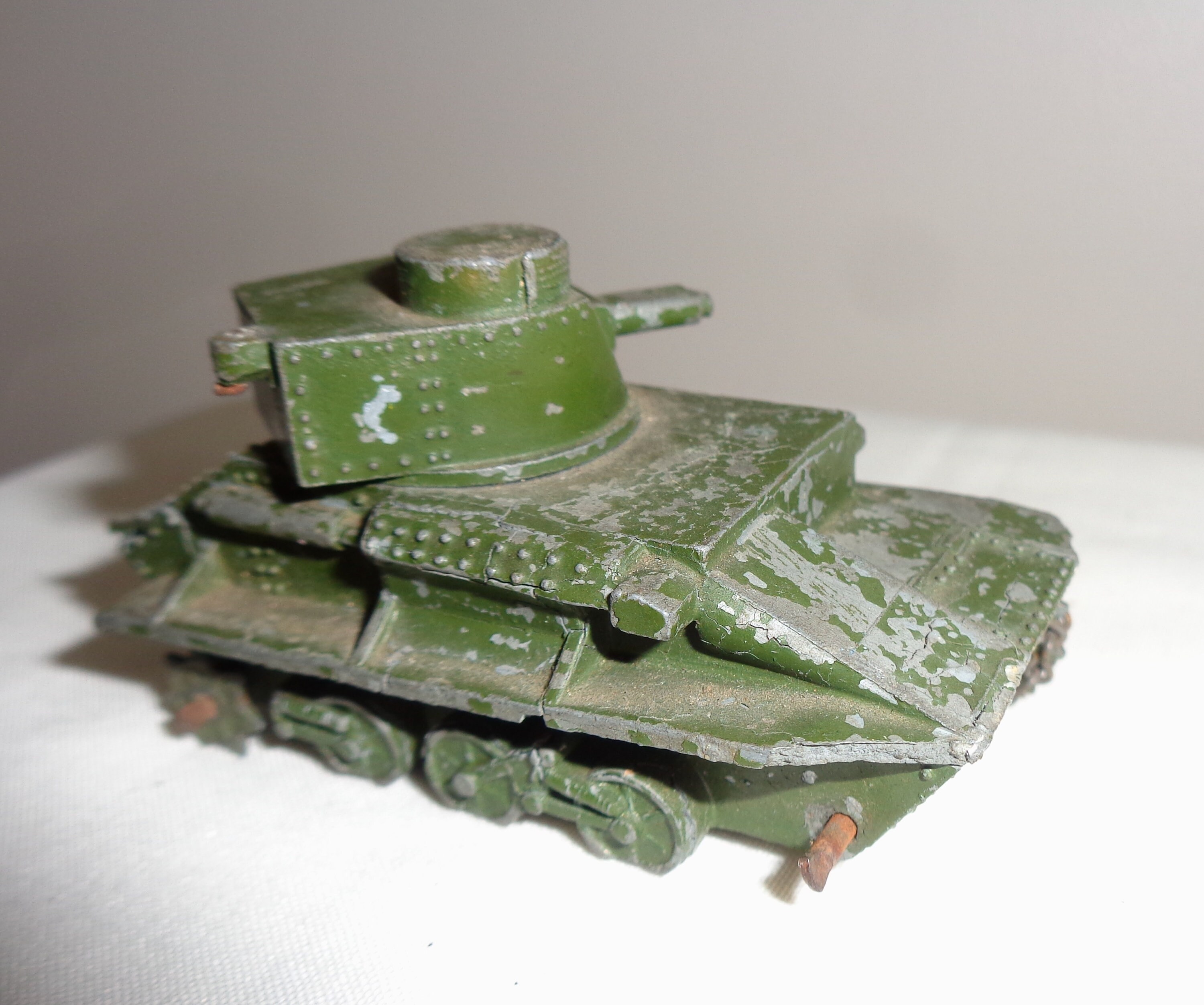 Image of 1930S Dinky Toys Model No. 152A Light Tank Based On The British Army Vickers Armstrong
