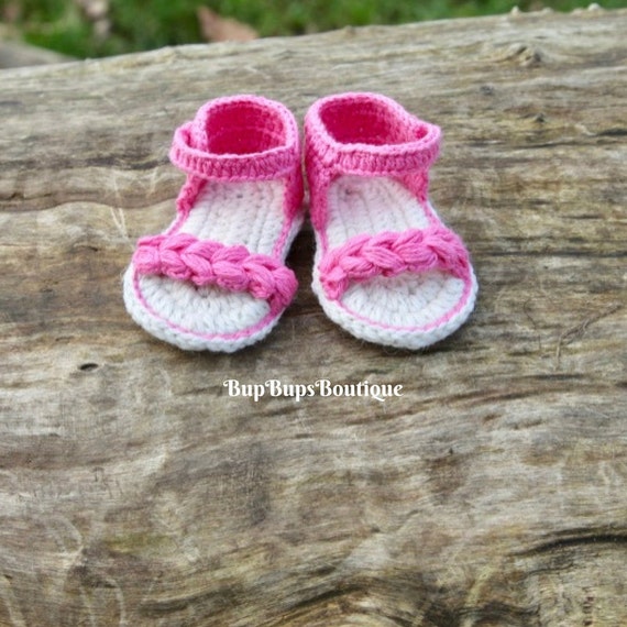 pink sandals for baby girl