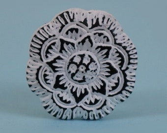 Flat Floral Metal Cabinet Knob