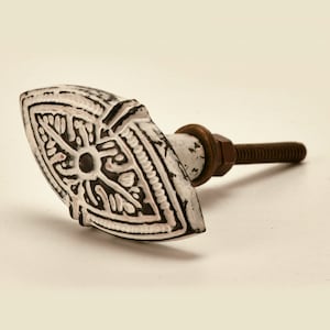 Pointed Oval Cast Iron Cabinet Knob
