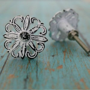 Floral Metal Cabinet Knob in Distressed Finish