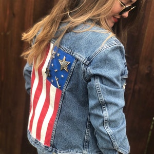 Gap 2000 Hand Painted Custom American Flag with Vintage Star Brooches Denim Jacket Size XS/S