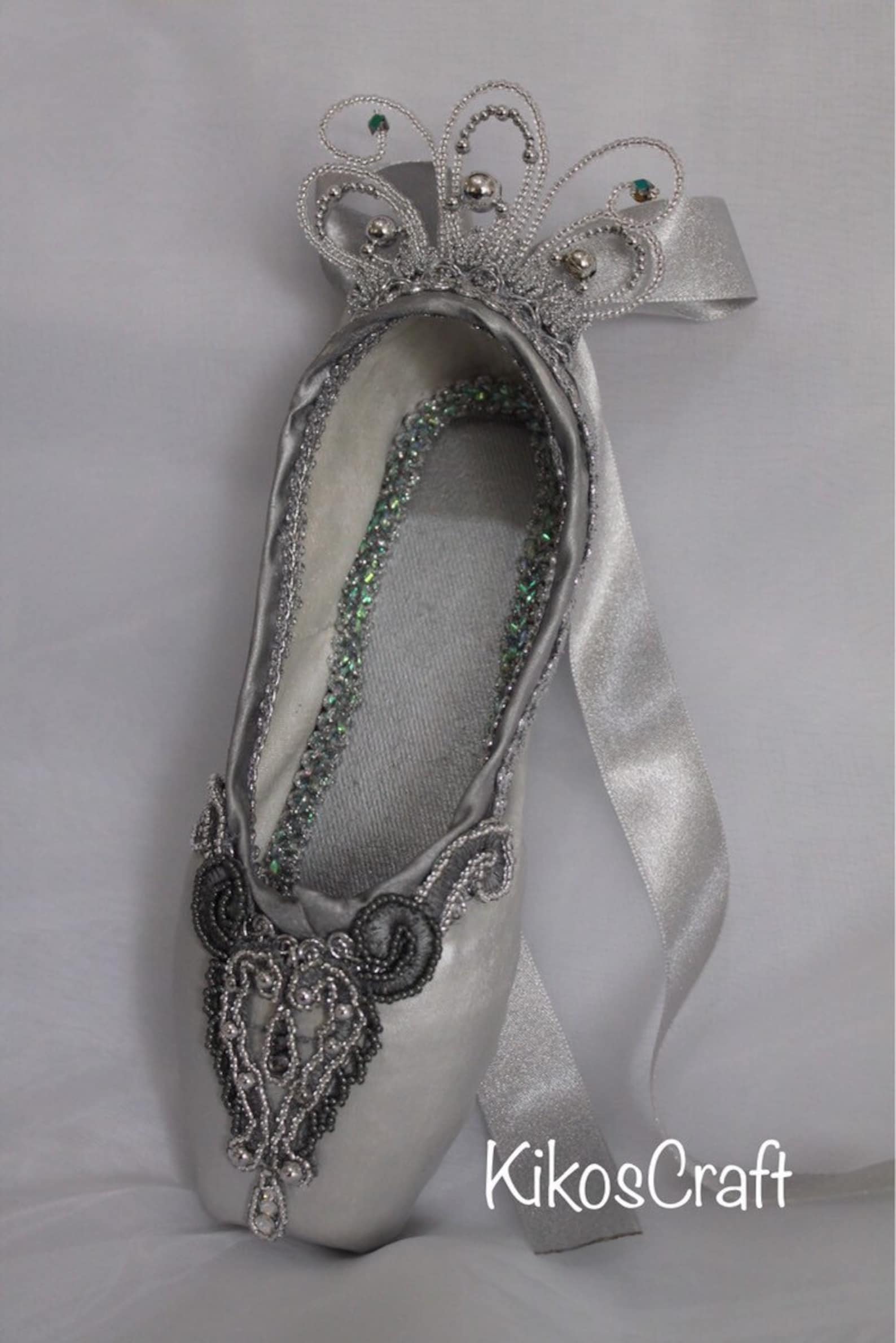 decorated pointe shoe: sleeping beauty silver fairy , diamond fairy,ooak ballet gift, yagp gift, competition gift decorated pointe shoe: sleeping beauty silver fairy , diamond fairy,ooak ballet gift, yagp gift, competition gift