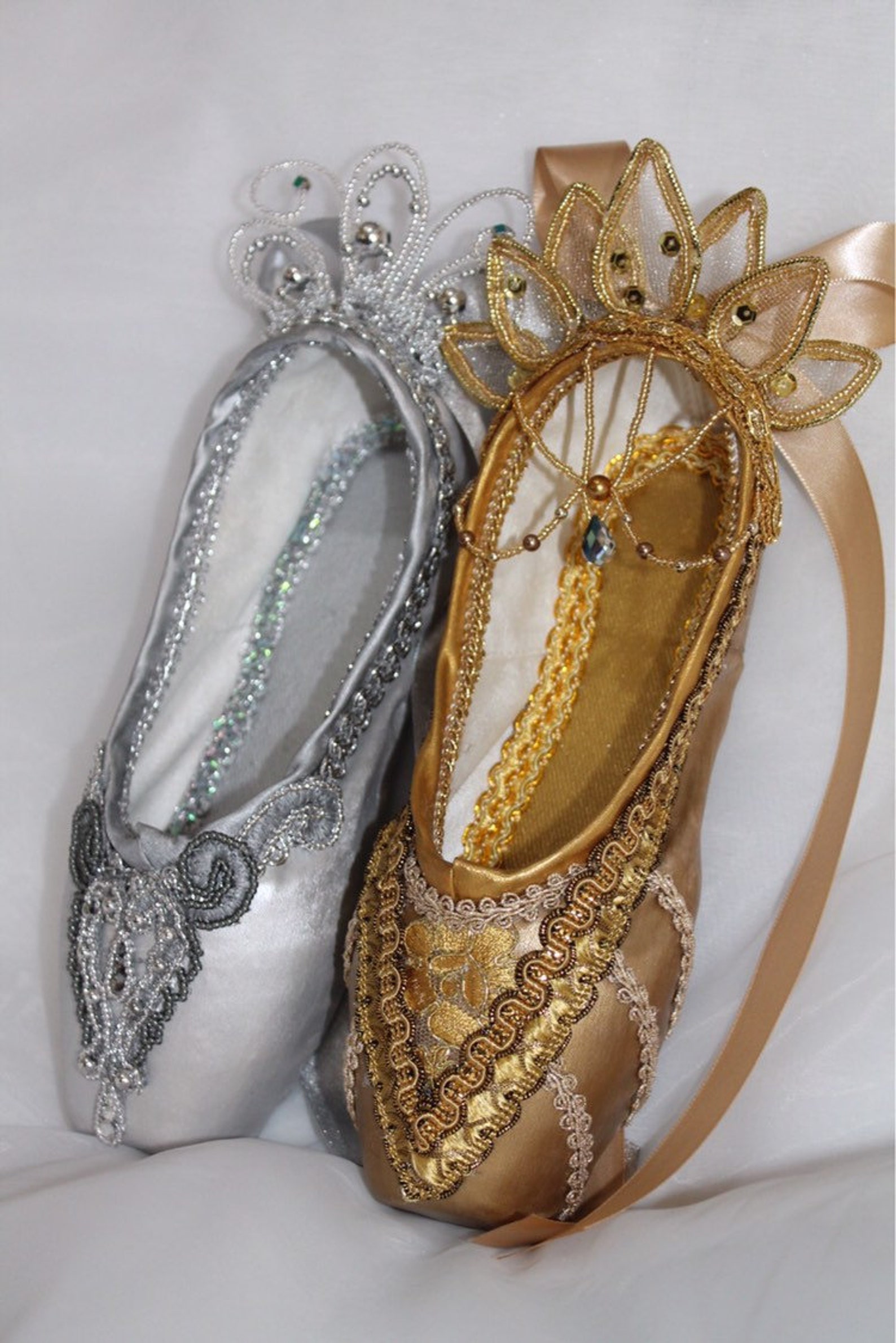 decorated pointe shoe: sleeping beauty silver fairy , diamond fairy,ooak ballet gift, yagp gift, competition gift decorated pointe shoe: sleeping beauty silver fairy , diamond fairy,ooak ballet gift, yagp gift, competition gift