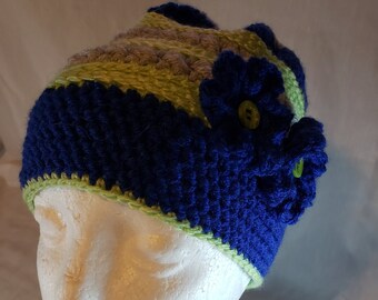 Chapéus fofos como um botão – Gorros feitos à mão com flores