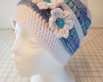 Chapéus fofos como um botão – Gorros feitos à mão com flores