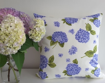 Cushion cover "Blue Hydrangeas"