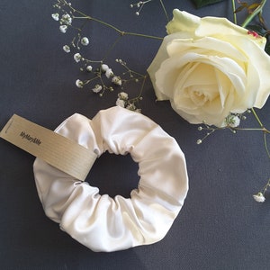 Scrunchie &quot;Bride&quot;, Seide, Haargummi 100% Seide