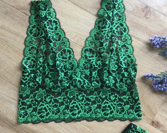 Bralette de copa plana, de corte largo, con copa pequeña, ideal para mastectomía. Colores personalizables.