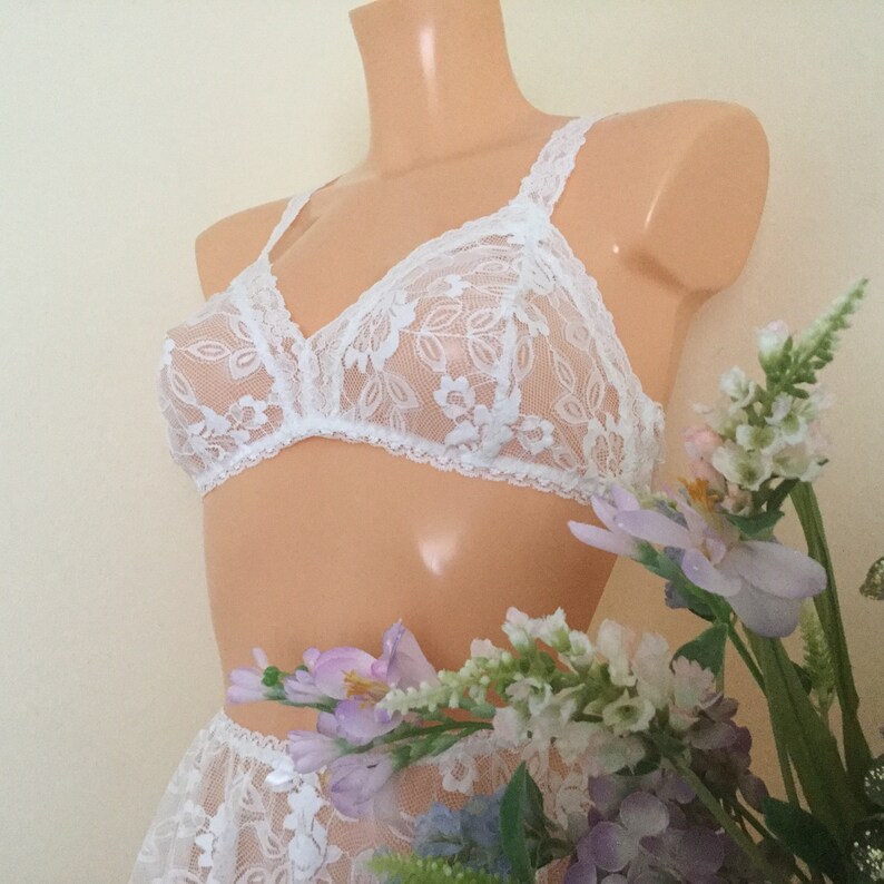 Ivory lace bralet. Pinup lingerie by fidditchdesigns image 3