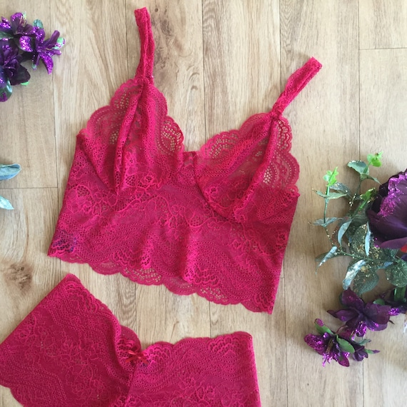Lace Bralette ,red, Pink or Burgundy Damson. Sexy , Comfortable Bra by  Fidditchdesigns -  Australia