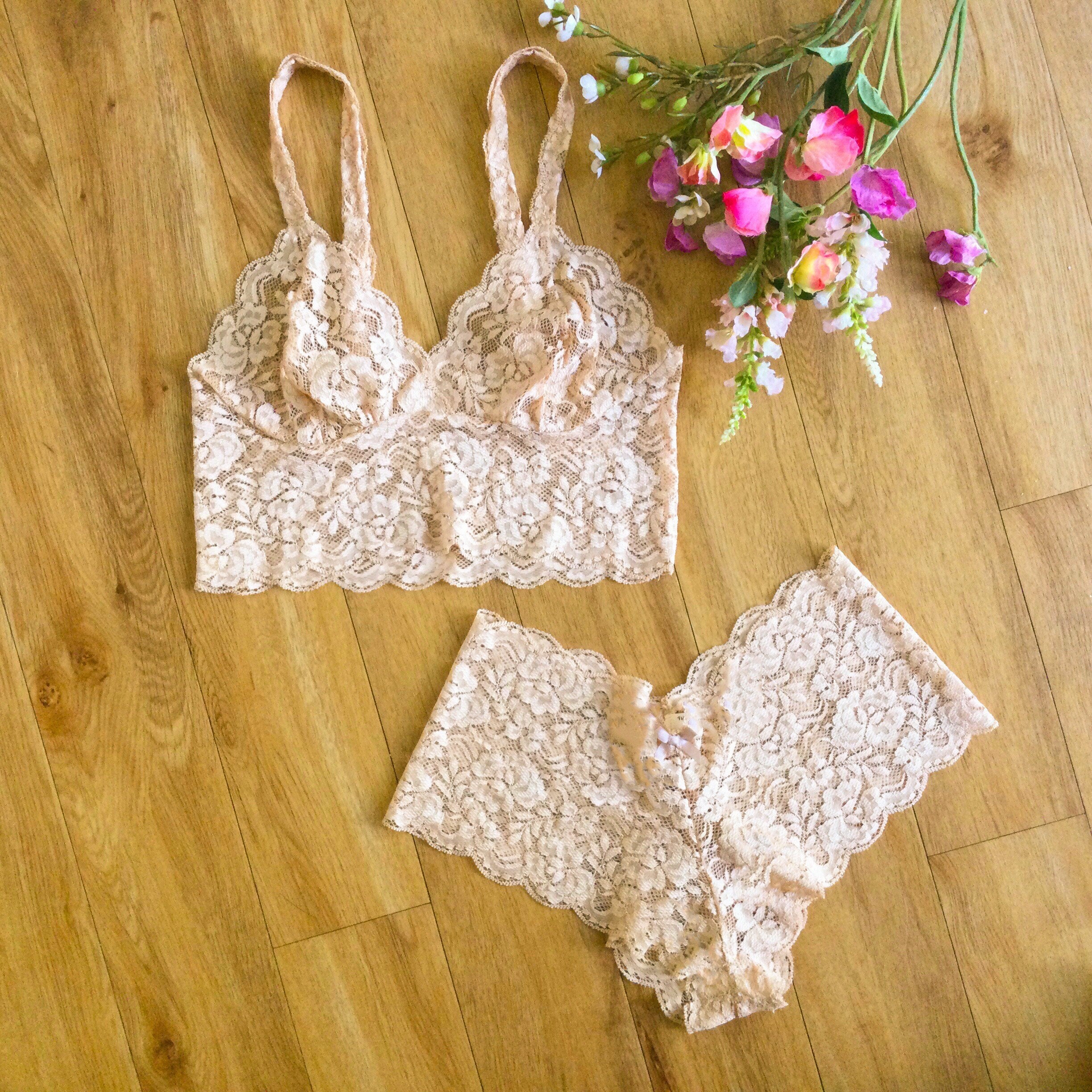 Sweetheart Spaghetti Strap Lace Bralette in Two Tone Color-way