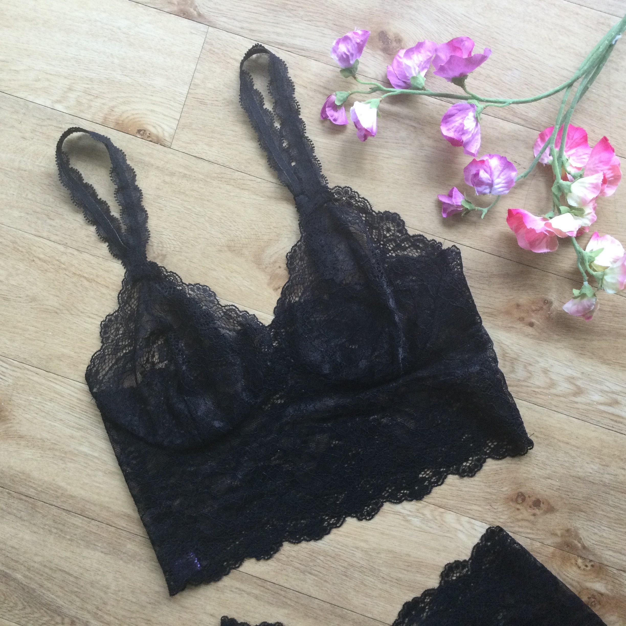 Black Lingerie , Gothic Underwear, Lace Sexy Strapped Bralette and