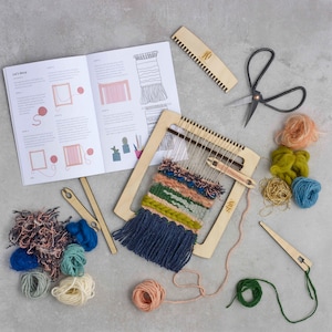 Weaving Frame Loom With Yarn