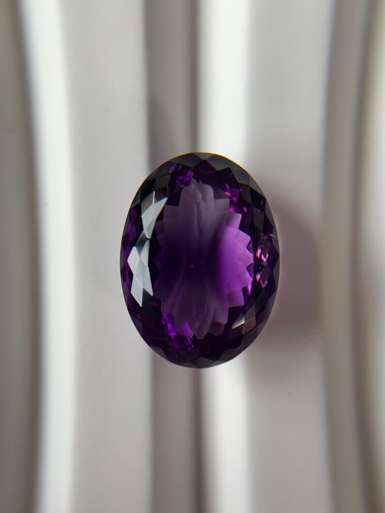 1 PC Top Quality Amethyst Oval Shape 22.30 Cts with size 21X15.50 MM