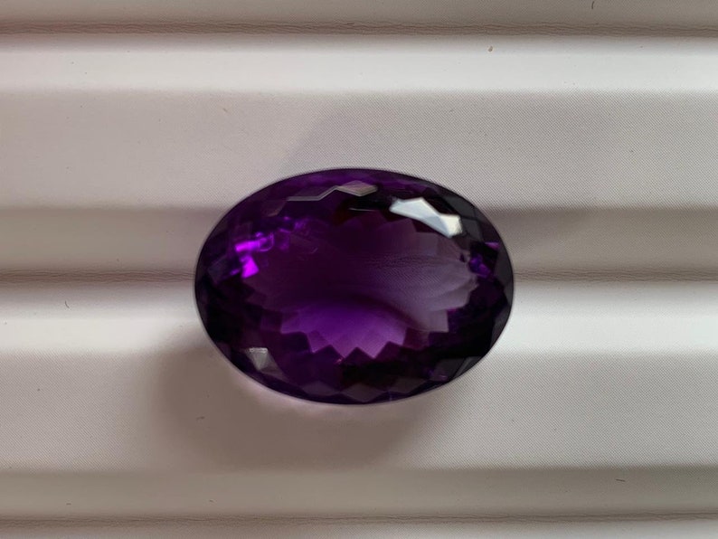 1 PC Top Quality Amethyst Oval Shape 22.30 Cts with size 21X15.50 MM