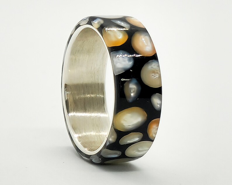 LUXE HAND Black Galaxy Pearl Ring image 3