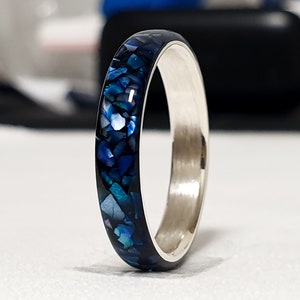 LUXE HAND black blue mother-of-pearl ring image 5