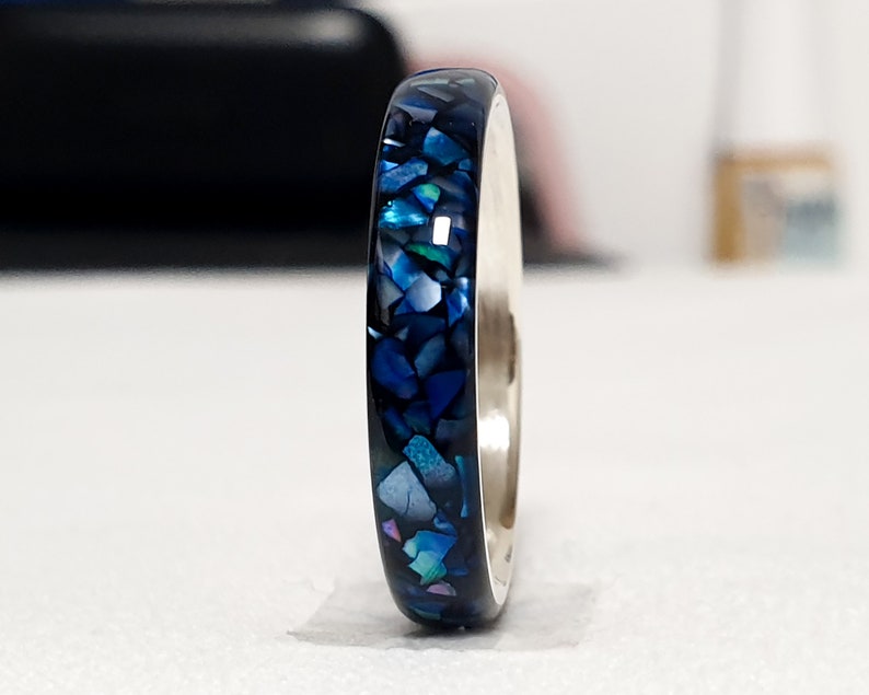 LUXE HAND black blue mother-of-pearl ring image 8