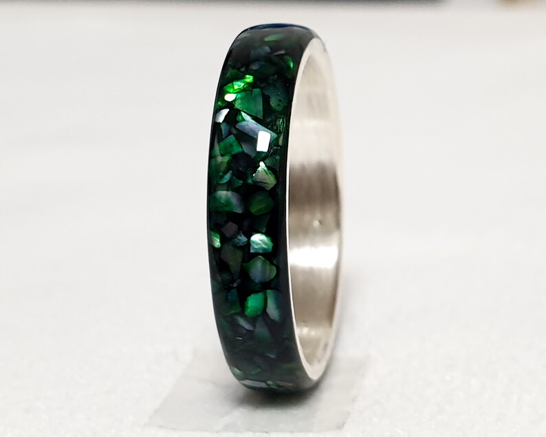 LUXE HAND Black green mother-of-pearl ring image 3