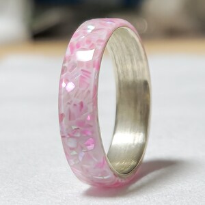 LUXE HAND white pink mother-of-pearl ring image 1