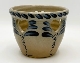 Vintage Eldreth Pottery Salt-Glazed Heart Motif Crock 1993