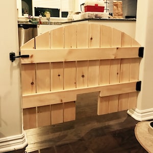 Pet Security Gate - Barn Door Baby Gate -Custom Dog Gate - Barn Door Pet Gate - Reclaimed Wood - Wooden Baby Gate - Baby Gate - Pet Gate