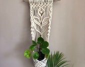 Macrame wall planter, Hanging indoor plant holder, Boho plant pot, bohemian wall decor, driftwood planter