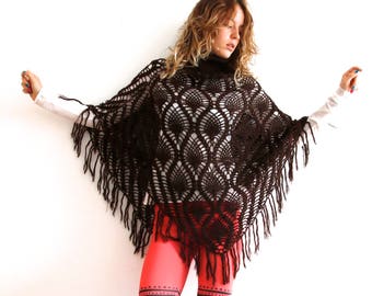 Vintage Crochet Poncho Brown Fringe Poncho Warm Cape Shawl Fringe Wrap Shawl Brown Capelet Knitted Evening Poncho Autumn Poncho