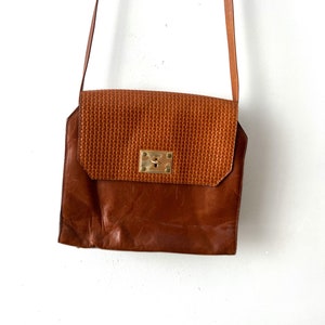 vintage Faux Cuir Satchel Sac Cognac marron Sac Top Handle Sac à Bandoulière Sac à bandoulière Clip Clasp Bag Brown Leather Bag Crossbody Bag