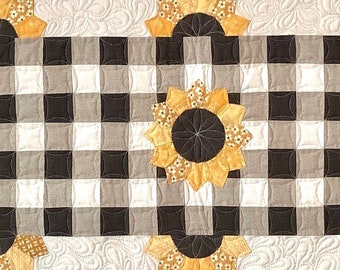 Summer Sunflowers Table Runner