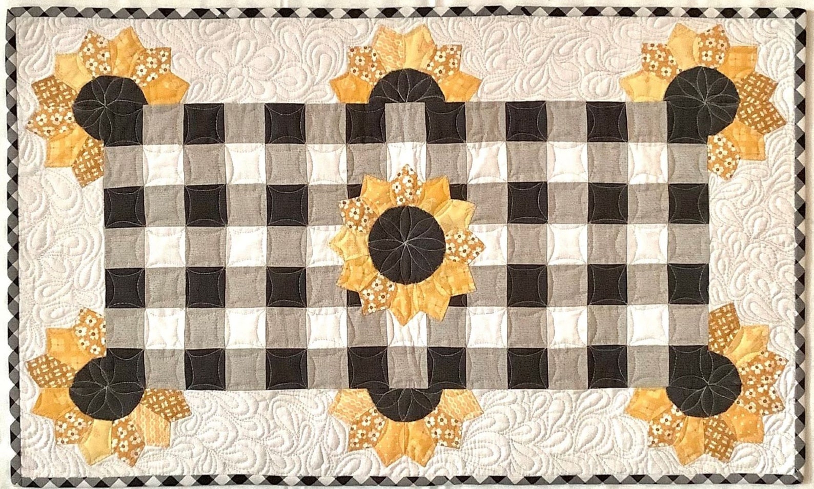Summer Sunflowers Table Runner - Etsy