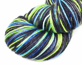 Blue green grey yarn, green and turquoise wool, Merino and nylon 4 ply sock yarn, 100g skein, hand dyed sock yarn