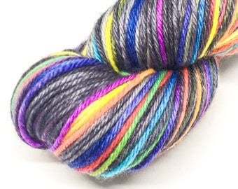 Rainbow DK merino yarn, 100 % merino hand dyed wool, grey and rainbow yarn, sparkly and silk option