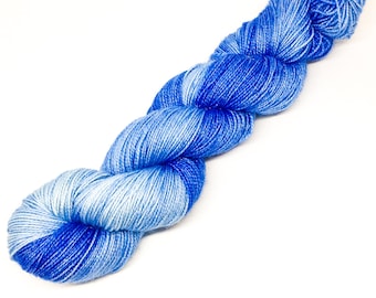 Blaues Farbverlaufsgarn, Sparkly oder Uni Sockengarn, 100g 4 fädig, handgefärbt