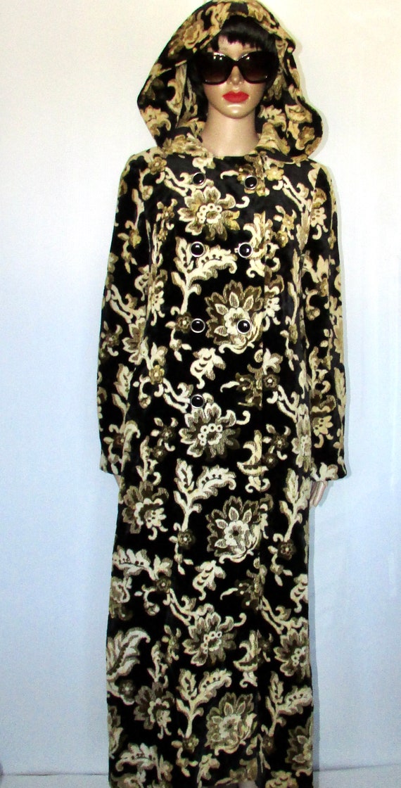 Superb vintage black/gold hooded long opera velvet