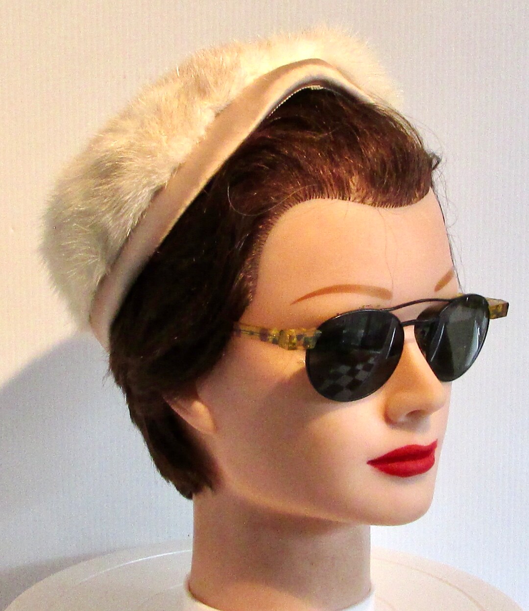 Vintage Champagne Genuine Mink Fur Bucket Hat Brim S 60s Mod Elegant 8965 Vintage Champagne Genuine Mink Fur Bucket Hat Brim S 60s Mod  main image 3
