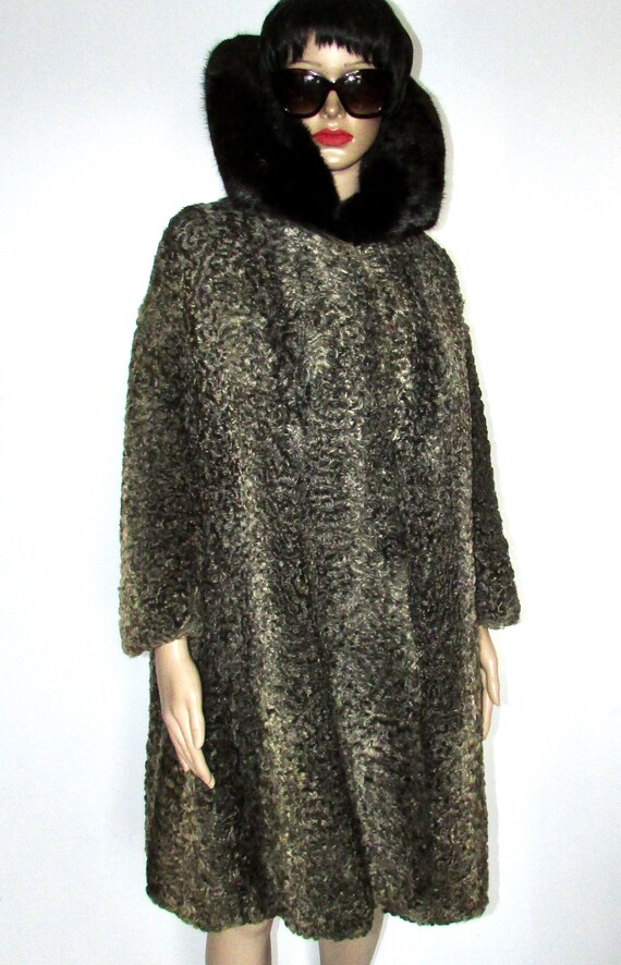 Nice retro swing gray persian lamb fur coat/black 